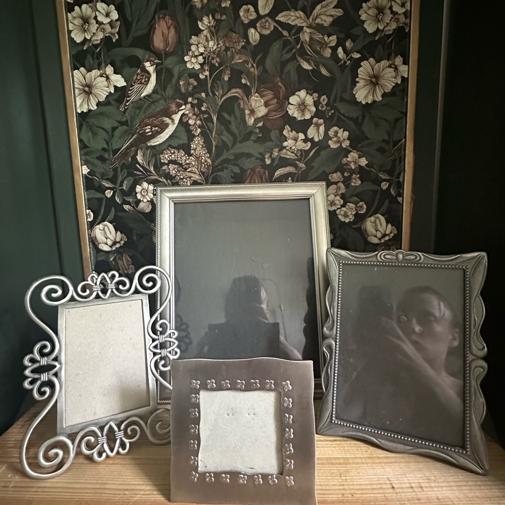 Vintage solid metal frames multiple sizes lots of 5